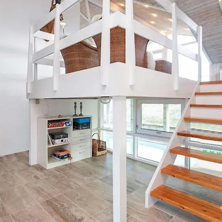 Sleeps 8 Pool Wifi Σπίτι διακοπών *